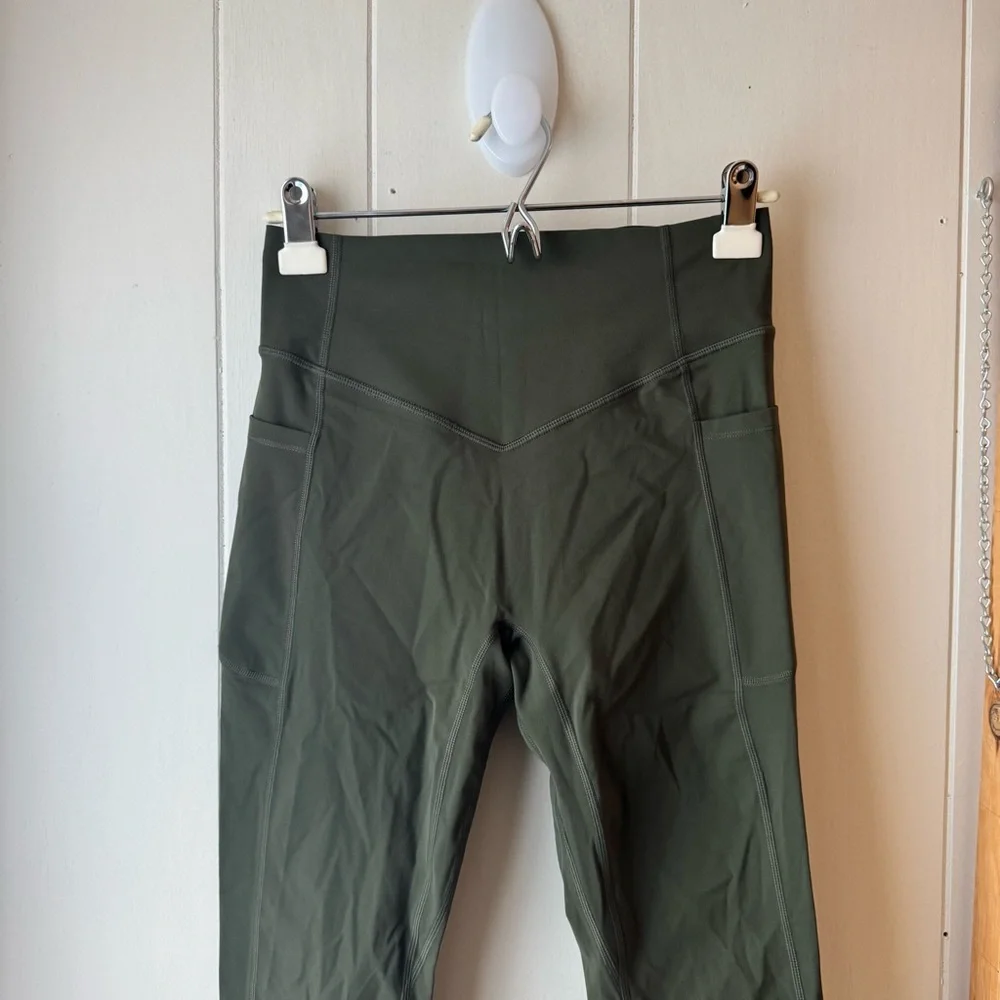 HALARA Full Length Green SoCinched High Waisted Scrunch Butt Lifting Leggings - Picture 14 of 15